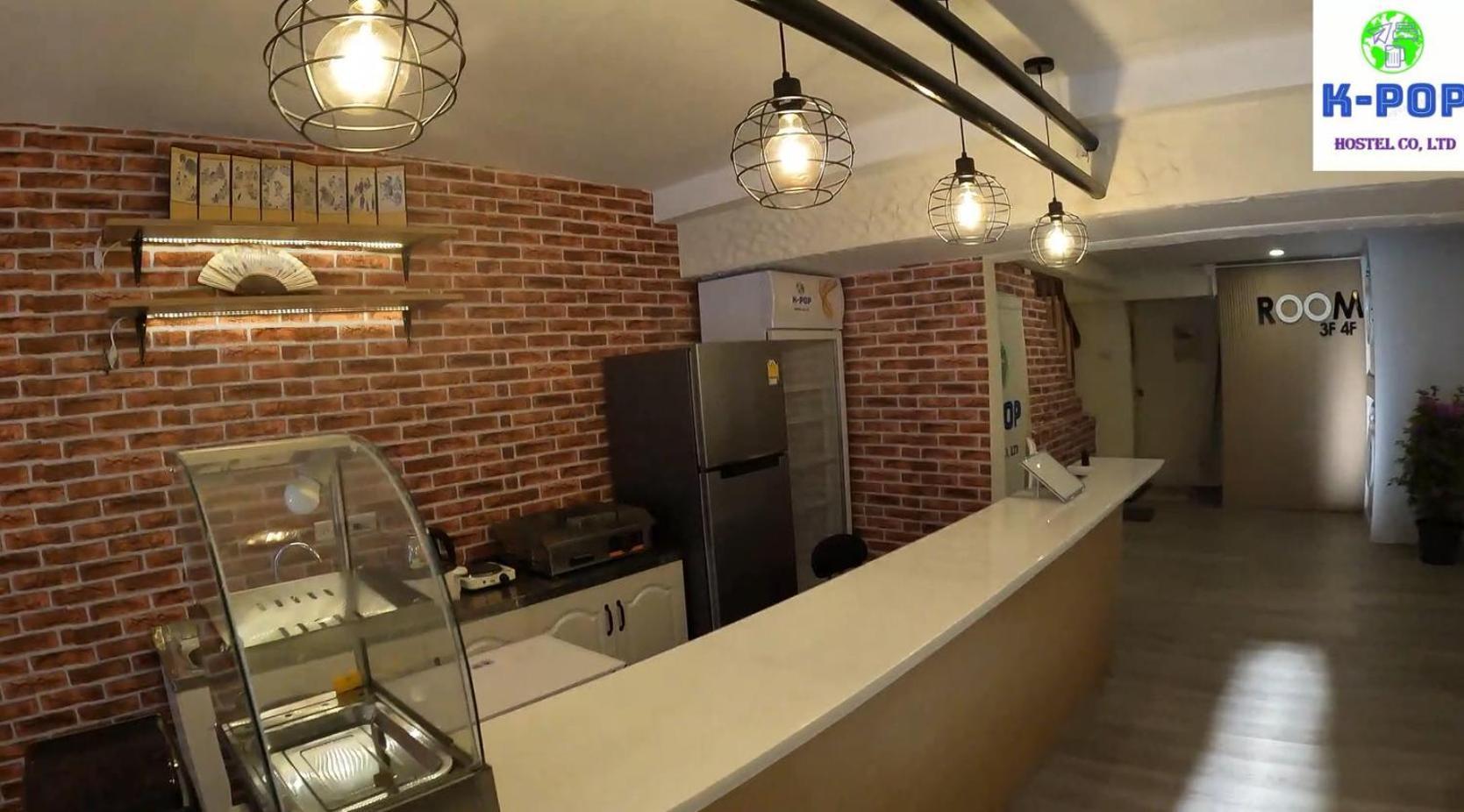 Kpop Hostel Karon Eksteriør bilde