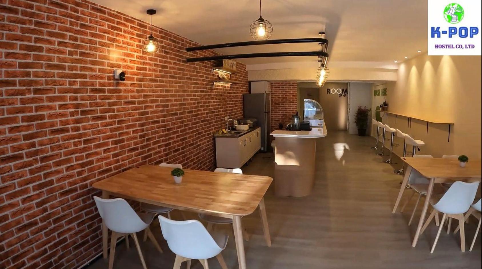 Kpop Hostel Karon Eksteriør bilde