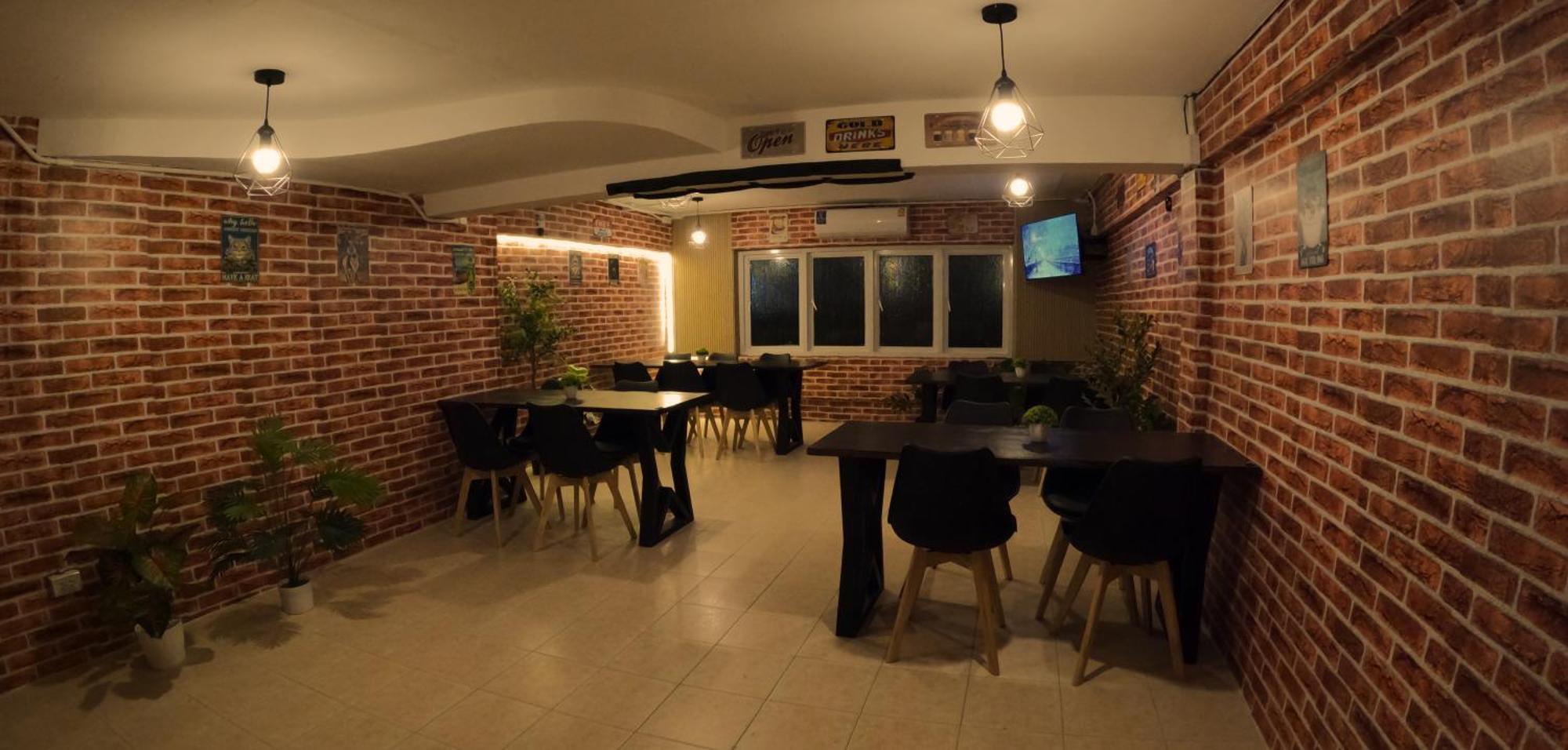 Kpop Hostel Karon Eksteriør bilde